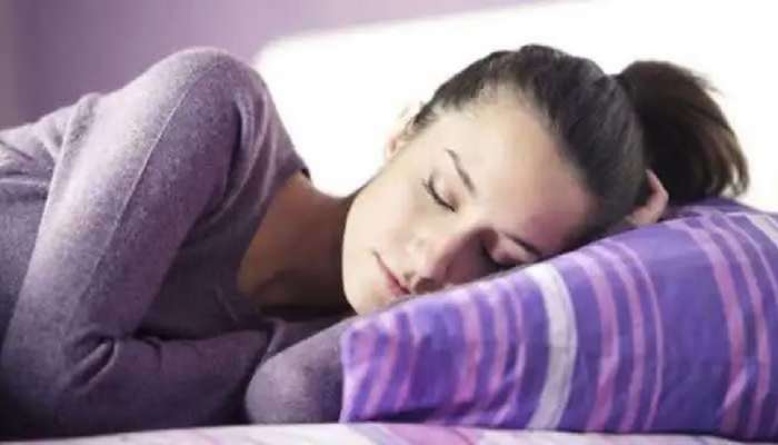 World Sleep Day 2023 : झोप आपल्यासाठी किती महत्त्वाची? &#039;वर्ल्ड स्लिप डे&#039;च्या निमित्तानं जाणून घ्या रंजक फॅक्ट्स...