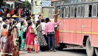 महिलांना आजपासून एसटी प्रवासात 50 टक्के सवलत, जीआर निघाला