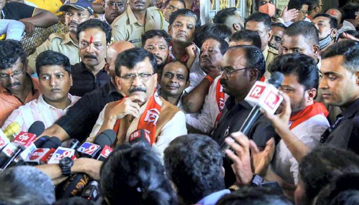 Sanjay Raut Tweet: रक्ताच्या थारोळ्यात पडलेली तरुणी, संजय राऊतांनी ट्विट केला खळबळजनक फोटो, नेमकं काय घडलं?