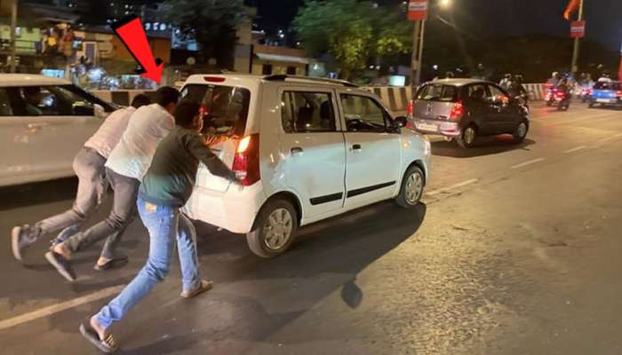 Mumbai News : ...अन् चक्क BJP खासदाराने रस्त्यावर बंद पडलेल्या अनोळखी व्यक्तीच्या गाडीला मारला धक्का