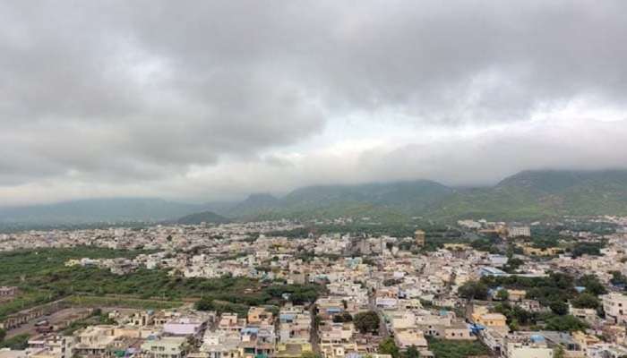 Maharashtra Weather : पुन्हा अवकाळी संकट! &#039;या&#039; राज्यात मेघगर्जनेसह पावसाची शक्यता 