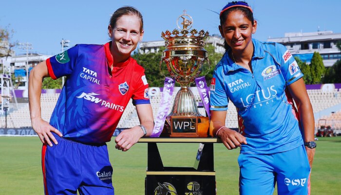 WPL maiden final today: आज रंगणार अंतिम सामन्याचा थरार, कोण मारणार बाजी? MI की DC?