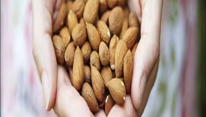 health tips what are the benefits and disadvantages of eating almonds in summer 