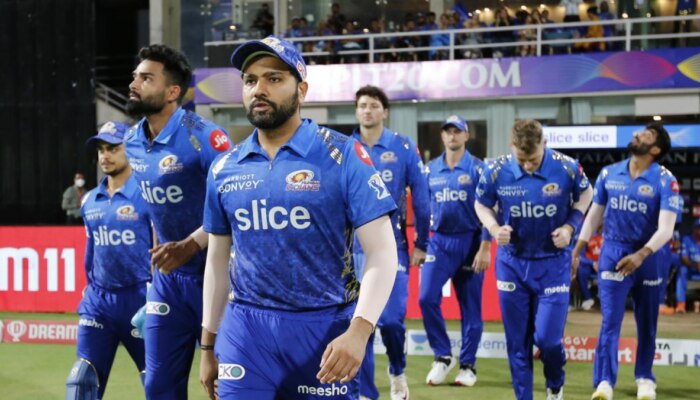 IPL 2023: अखेर तो आलाच....! Mumbai Indians च्या टीममध्ये &#039;या&#039; खेळाडूची एन्ट्री!