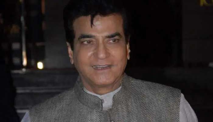 तुम्हाला माहितीये का? Jeetendra यांनी पहिल्या चित्रपटात केली महिलेची भूमिका