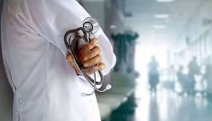 MBBS Doctor Viral Post: MBBS ची डिग्री संपादन केल्यावरही पगार मात्र... डॉक्टरची भावूक पोस्ट व्हायरल