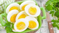 Eggs Testing at Home: घरच्या घरी शिळी अंडी कशी ओळखायची? वापरा 'ही' इंस्टेंट ट्रिक 
