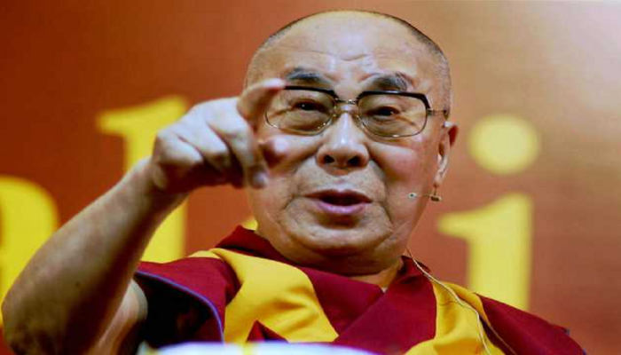 Dalai Lama : 'त्या' वादग्रस्त Video नंतर दलाई लामांनी मागितली मुलाची आणि कुटुंबाची माफी, म्हणाले की...