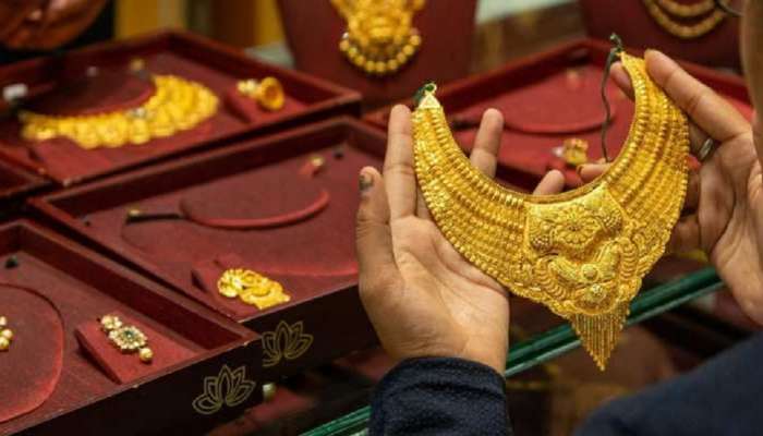 Gold Price Today: येत्या अक्षय्य तृतीयेच्या मुहूर्तावर सोनं स्वस्त की महाग? आजचे दर जाणून घ्या 