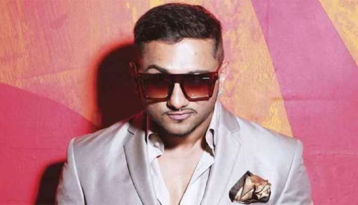गाण्यांमध्ये महिलांचा अपमान! Honey Singh म्हणतो, 'मला मुलींच्या लग्नात परफॉर्म करायला का बोलवता?' 
