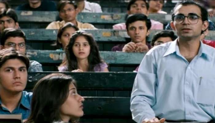 Munnabhai MBBS मधील बारकेसे, चष्मा लावणारे &#039;डॉक्टर स्वामी&#039; आठवतात का? बदललेला लुक पाहून बसेल धक्का! 