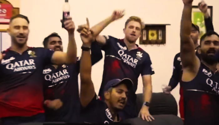 IPL 2023: विराटने वाजवली प्लेट तर फाफने केला डान्स, RCB च्या ड्रेसिंग रूममधील Video व्हायरल!