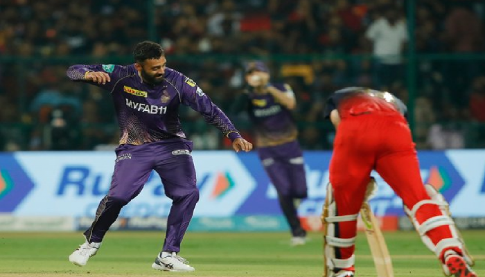 RCB vs KKR : विराट कोहलीचं अर्धशतक व्यर्थ; कोलकात्याकडून आरसीबीचा दारूण पराभव