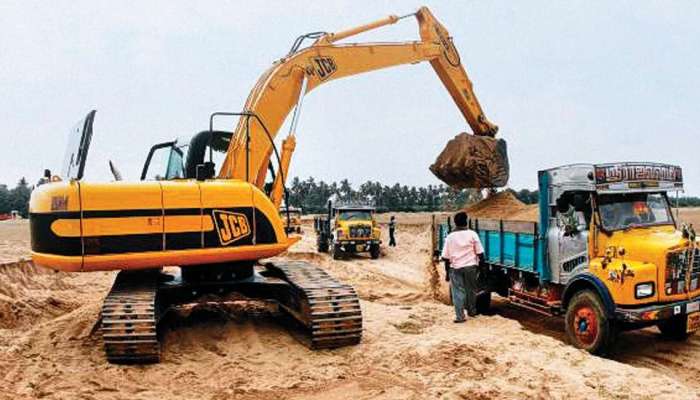 महाराष्ट्रात वाळू झाली स्वस्त; तीन हजार रुपयांची आता मिळणार 'इतक्या' रुपयात कसं ते वाचा 