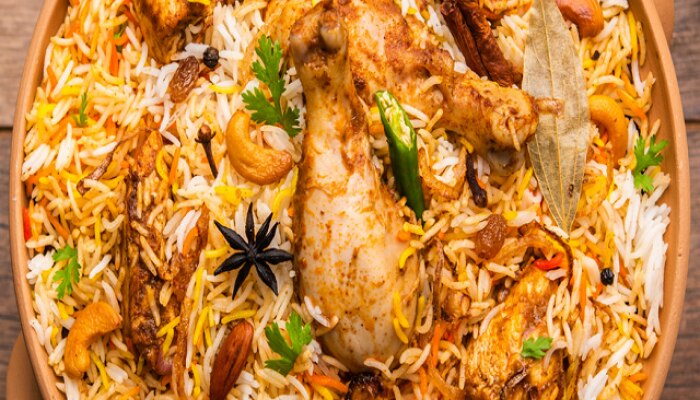 biryani, biryaniya zomato, biryaniya by kilo, jafferbhais biryani, bade miyan biryani, noor mohamedi biryani, zomato, swiggy, how to make biryani, how to make hydrabadi biryani, बिर्याणी, 