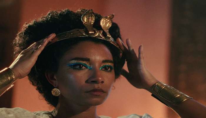 Netflix कडून वर्णद्वेष? इजिप्तमध्ये निर्माण झाला मोठा वाद कारण ठरली Queen Cleopatra