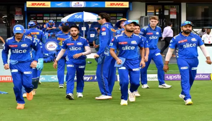 Mumbai Indians : मुंबई करणार प्रथम गोलंदाजी, पण...; पाहा टॉसनंतर बदललं प्लेऑफचं समीकरण