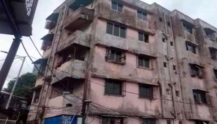 ठाणेकरांचा जीव धोक्यात! महापालिकेच्या धोकादायक इमारतींच्या यादीत तुमच्या इमारतीचं नाव तर नाही?  