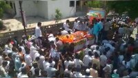 बाळू धानोरकर यांच्या पार्थिवावर शासकीय इतमामात अंत्यसंस्कार