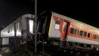 7 मृतदेहांखाली अडकलेला 10 वर्षांचा छोटा भाऊ; मोठा भाऊ रात्रभर शोधत राहिला अन्...