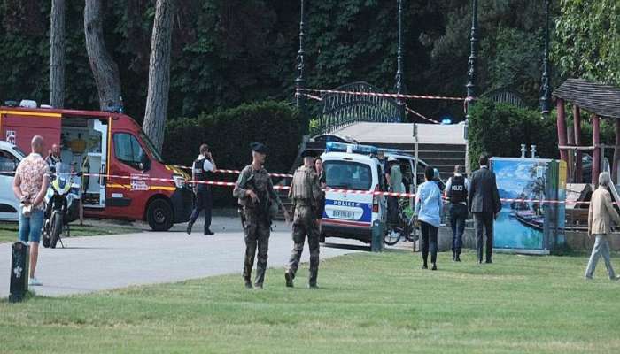 फ्रान्समध्ये लहान मुलांवर चाकू हल्ला, हल्लेखोराने पार्कात खेळणाऱ्या 4 मुलांना भोसकलं