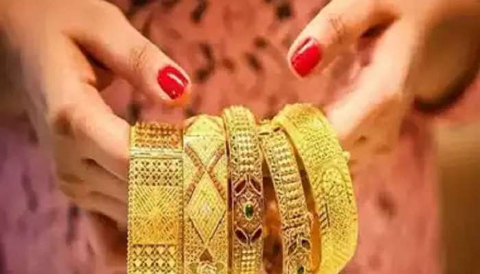 Gold Price Today : सोने खरेदीदारांसाठी खुशखबर! पाहा किती रुपयांनी स्वस्त झालं सोने-चांदी...