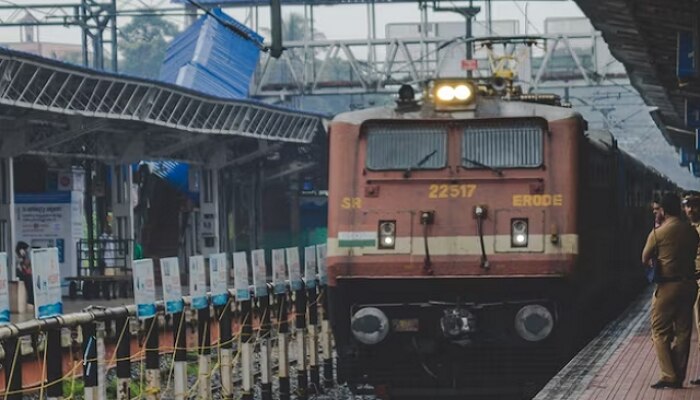 Indian Railway, indian railway pti, Indian Railway Waiting List, Waiting List ticket, rac tickets, Waiting List Tickets latest updates, indian railway news, news, news in marathi, भारतीय रेल्वे, रेल्वे तिकीट 