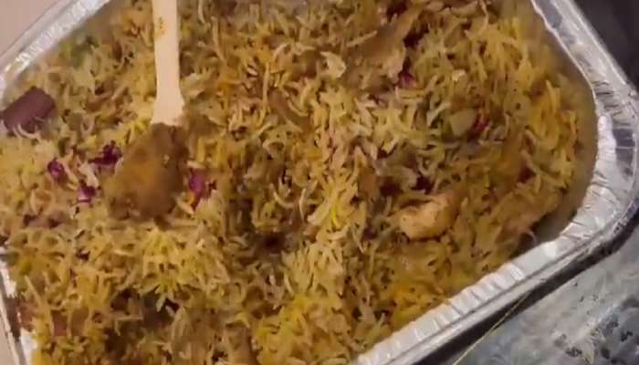 Chiken in Veg Biryani: व्हेज बिर्यानीमध्ये सापडले चिकन, ग्राहकाचा झोमॅटो आणि बेहरुज विरोधात संताप