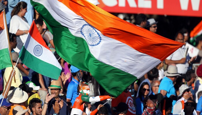 Team India: टीम इंडियाला मोठा धक्का, मैदानातच कर्णधाराला गंभीर दुखापत