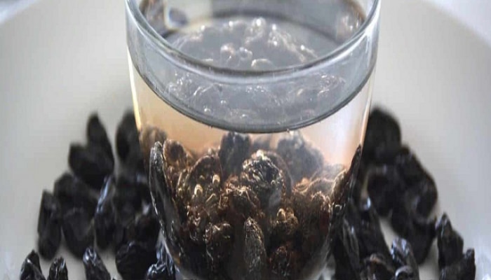 benefits of drinking raisin water health news in marathi