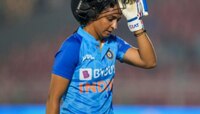 हरमनप्रीत कौरला वाद भोवला! 'या' तीन कारणामुळे ICC केली मोठी कारवाई