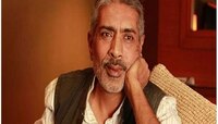 लोकप्रिय दिग्दर्शक Prakash Jha यांना पितृशोक