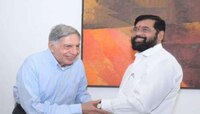 टाटा समूहाचे सर्वेसर्वा रतन टाटा यांना महाराष्ट्राचा पहिला उद्योगरत्न पुरस्कार