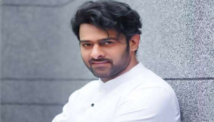 Prabhas चं फेसबूक अकाऊंट हॅक! पोस्ट शेअर करत अभिनेता म्हणाला...