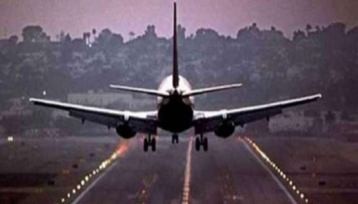 उशिरा आल्याने राज्यपालांना विमानात नो एन्ट्री!; राजभवनाने दिले कारवाईचे आदेश