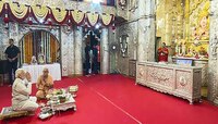 पंतप्रधानांनी दगडूशेठ हलवाई गणपतीकडे काय मागितलं? पुजाऱ्यांनी दिली माहिती