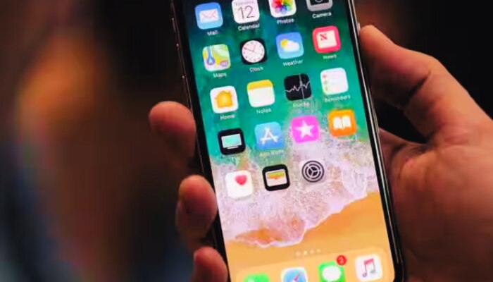 सरकारी कर्मचाऱ्यांना iPhones वापरण्यास बंदी, नव्या नियमाने खळबळ; वाचा नेमकं प्रकरण काय?