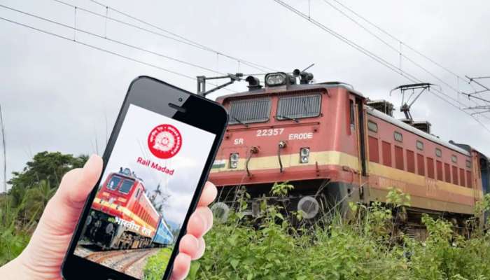 प्रवासात तापाने फणफणलात? रेल्वेच्या 'या' App वरुन मागा मदत, ट्रेनमध्ये लगेच येतील डॉक्टर