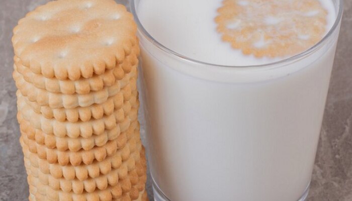stop eating biscuits with milk 5 side effects of eating 