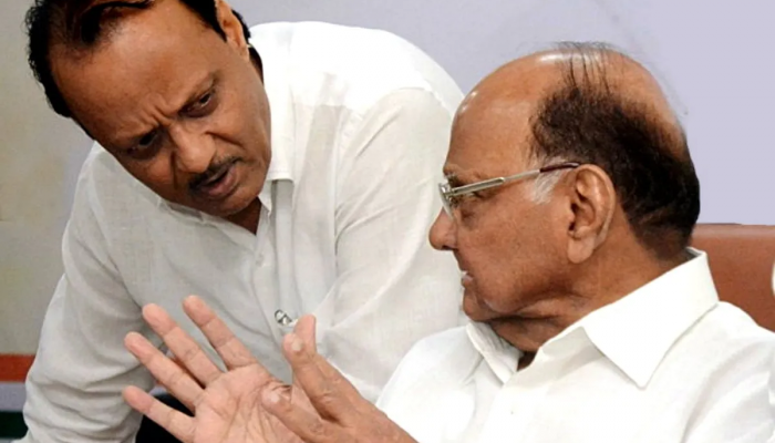 'अजित पवार हे राष्ट्रवादीचेच नेते' वक्तव्यावरुन 4 तासात शरद पवारांचं घुमजाव, आता म्हणतात... 
