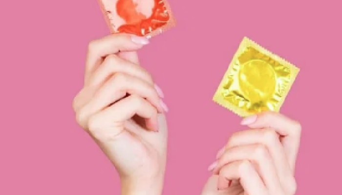 Condom : संबंध ठेवताना कंडोम फाटू नये म्हणून सेक्स दरम्यान &#039;या&#039; गोष्टींकडे आवर्जून लक्ष द्या, अन्यथा  महागात पडेल