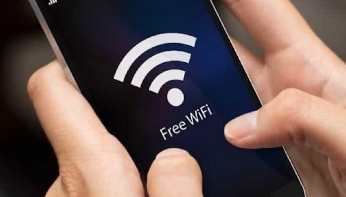 Wi Fi, free wifi, hacking, public places, hackers, fraud, data, internet,   