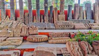 मूर्ती, स्तंभ, शिलालेख, अयोध्येत राम जन्मभूमी परिसरात सापडले प्राचीन मंदिराचे अवशेष