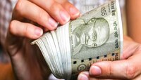 निवृत्तीनंतर पैसाच पैसा; सरकारच्या 'या' योजनेबद्दल वाचलं का? 
