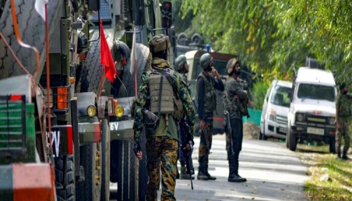 Anantnag Encounter: जम्मू काश्मीरच्या पर्वतरांगांवर ड्रोनच्या घिरट्या; जंगलांमध्ये लपून बसलेल्या दशतवाद्यांसाठी लष्करानं रचला सापळा 