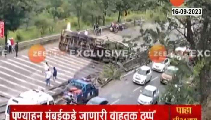 Pune Bengaluru Highway Truck Accident