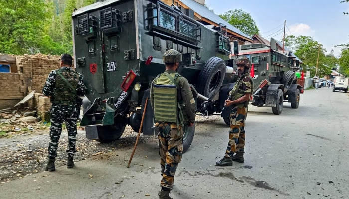 Anantnag Encounter : चौथ्या दिवशीही संघर्ष सुरुच; अनंतनागमध्ये दहशतवाद्यांवर लष्कराकडून रॉकेट लॉन्चरनं हल्ले 