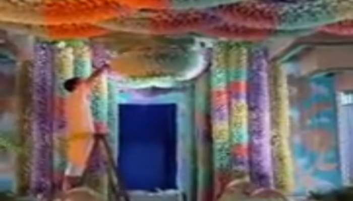 Bengaluru Ganpati temple decorated with notes and coins