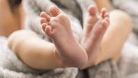 5 दिवसांच्या लेकीसह आईने असे भयानक कृत्य केले की शेजाऱ्यांचा थरकाप उडाला