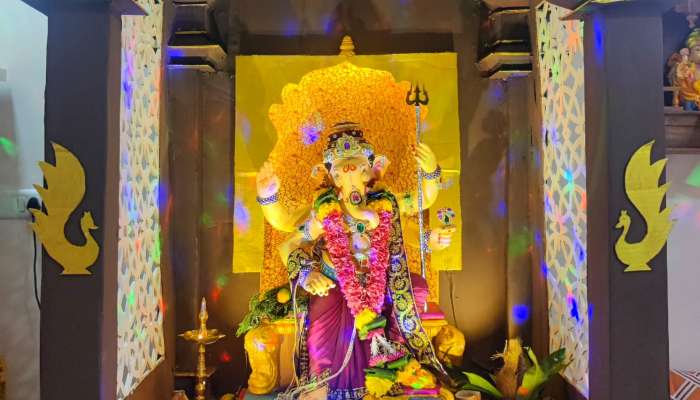 GANESH UTSAV 2023 : आपल्या लाडक्या घरगुती बाप्पाचं दर्शन आता झी 24 तासवर ; पाहा बाप्पाचे  वेगवेगळे रूप आणि सुंदर आरास 